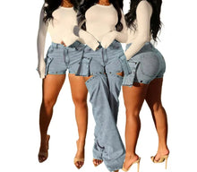 Load image into Gallery viewer, DARE TO UN-SNAP DENIM JEANS
