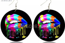 Load image into Gallery viewer, Lips Dripping Earrings
